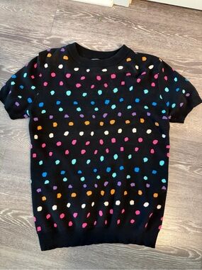 Black Short-Sleeve Sweater with Multicolor Dot Print